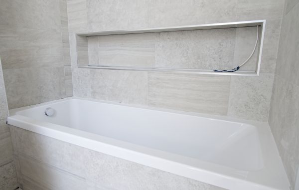 Bathtub Crack Repair