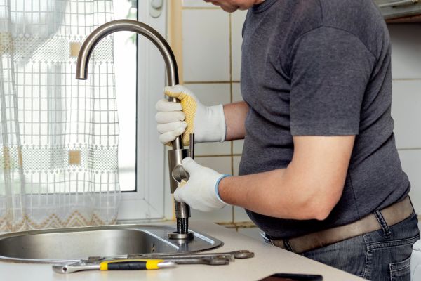 Kitchen Faucet Leak Repair Service