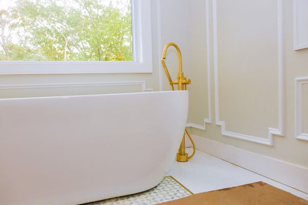 Cost of Tub Water Leak Repair in Anaheim
