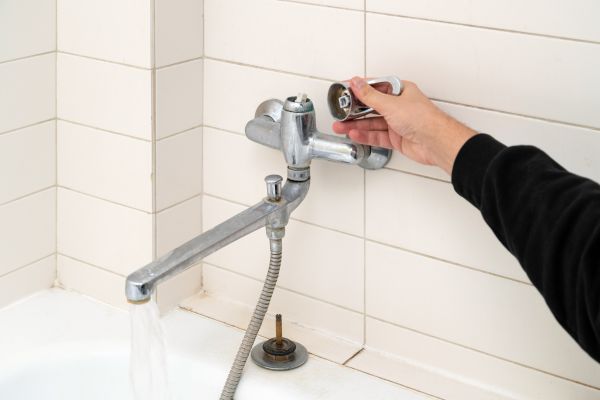 Cost of Shower Handle Repair in Anaheim