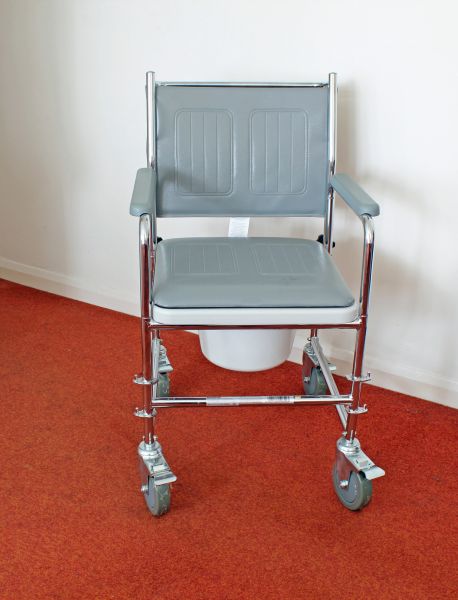 Cost of Commode Replacement in Anaheim